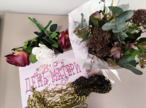 Праздничный вечер ко Дню матери «Наполнен мир теплом и счастьем»