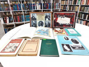 Книжная выставка «Свидание с талантом»